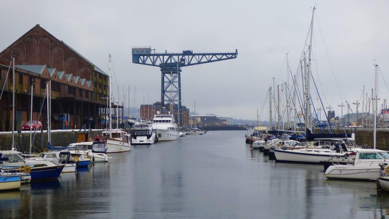 Loft Apartment Port Glasgow Esterno foto